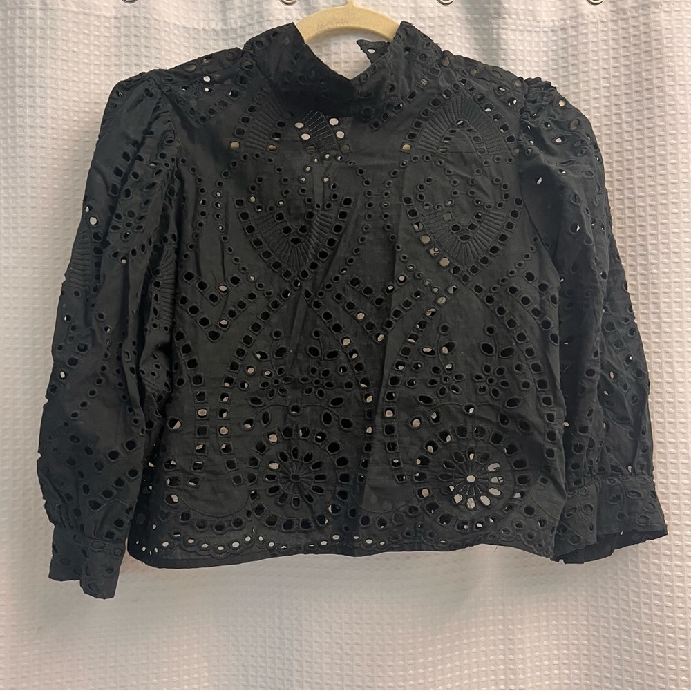 Rolla’s Eyelet Top